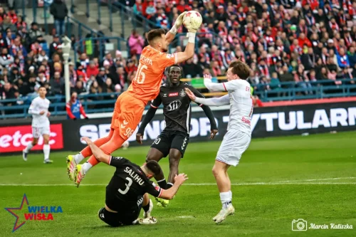 wislakrakowpoloniawarszawa08112025