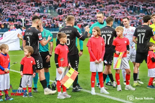 wislakrakowpoloniawarszawa08112025