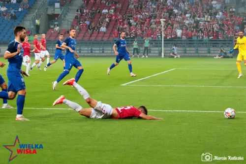 Wisla Krakow-Llapi-103