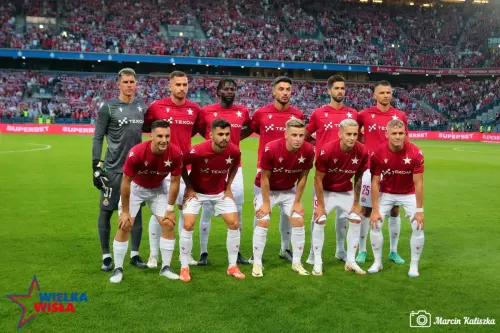 Wisla Krakow-Llapi-114