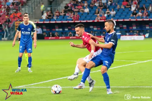 Wisla Krakow-Llapi-132