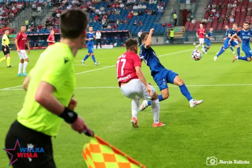 Wisla Krakow-Llapi-140