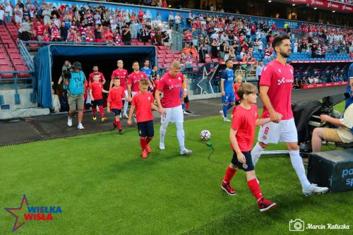 Wisla Krakow-Llapi-80