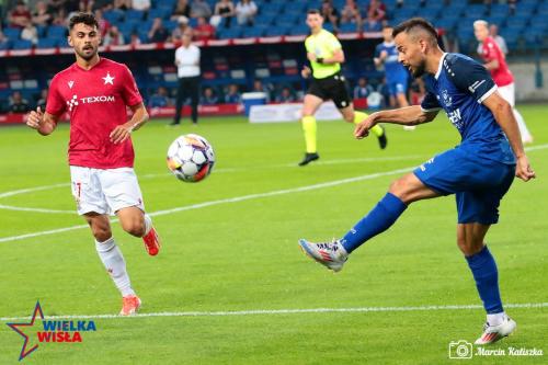 Wisla Krakow-Llapi-98