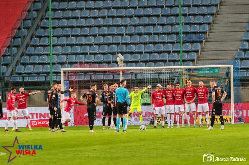 Wisla-Krakow-Chrobry-Glogow-0104202329
