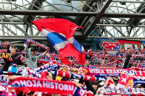 Wisla-Krakow-Chrobry-Glogow-0104202331