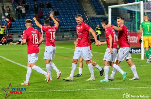 Wisla-Krakow-Znicz-Pruszkow-07102023-36