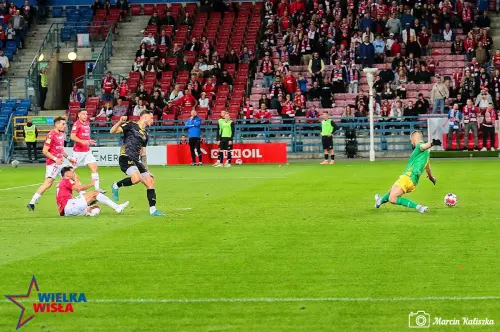 Wisla-Krakow-Znicz-Pruszkow-07102023-39